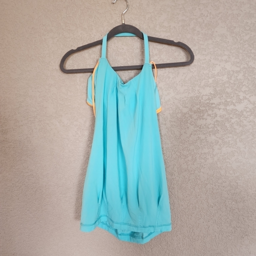 Lululemon halter style bra and tank top size 4